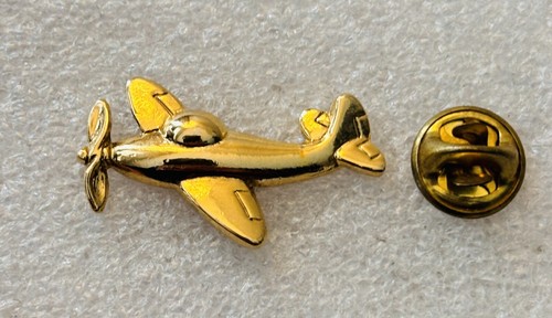 Pin aviation avion dorée - pin's,