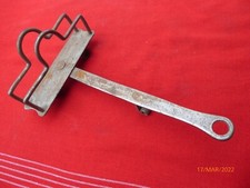 grille pain de cheminée atre en fer forge art populaire n°1