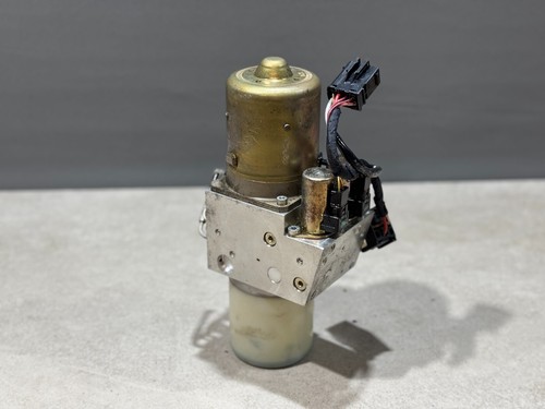 A1708000030 capot pompe - capot,