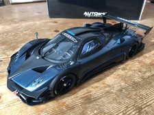 AUTOART - PAGANI ZONDA REVOLUCION - 1/18