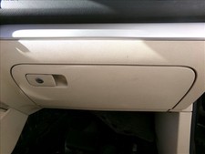 boîte a gants VOLKSWAGEN GOLF