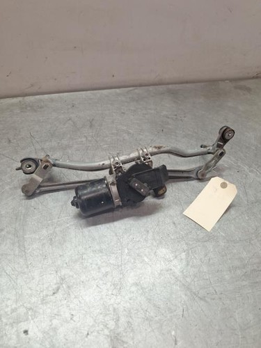 Moteur essuie glace avant