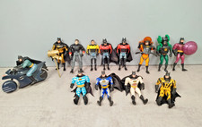 Lot 12 FIGURINES BATMAN 1 BATMOTO Kenner Bruce Wayne 1990 Jouet DC Comics F1