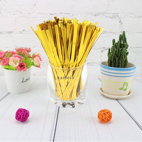 1000 pièces cm cravates - ,