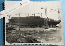 ● le NORMANDIE sur cale