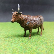 Britains  Plomb Creux  vache  Animaux ferme / Cirque / Zoo  1/32
