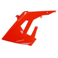 CARENAGE-DEFLECTEUR RESERVOIR GAUCHE ORIGINE PIAGGIO GILERA 50 SMT, RCR