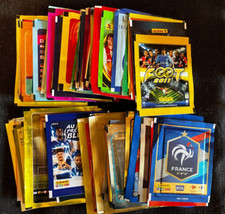 LOT 71 POCHETTES PACKETS