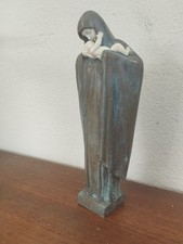 Vierge A L'enfant Lucienne