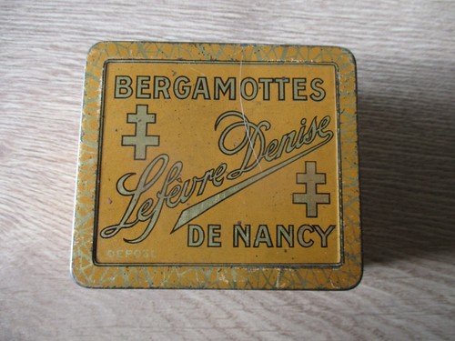 Ancienne boite fer - boite, en
