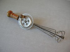 Ancien fouet mécanique