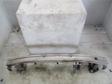 Renfort pare-choc avant