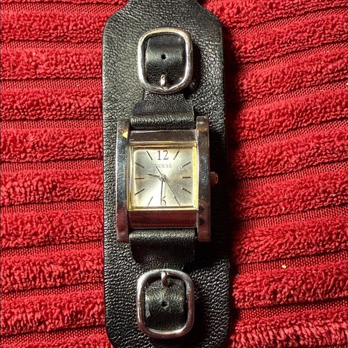 Guess silver and black leather - silver,