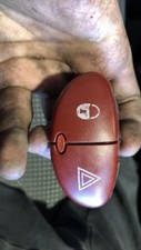Bouton de warning PEUGEOT 206