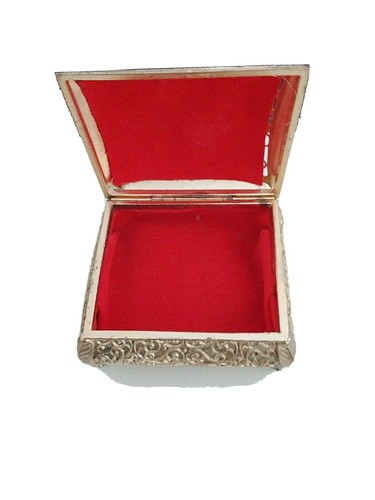 Ancienne boite coffre - ancienne,