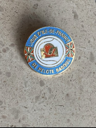 Pin ligue ile france - pin’s,