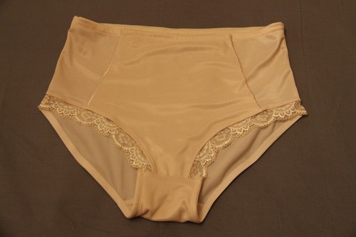 Tres belle gaine - , culotte