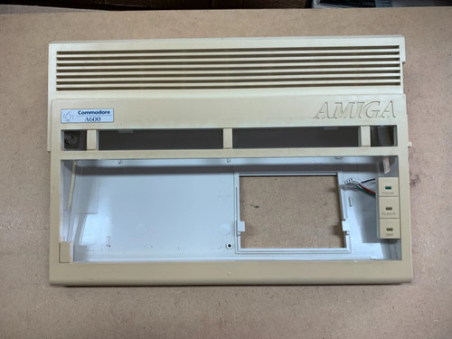 Amiga 600 chassi - 600,