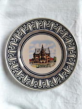 Assiette décorative en gré