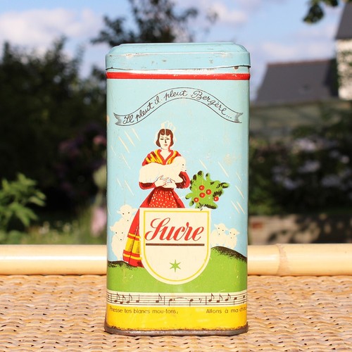 Ancienne boîte épices - à,
