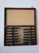 Lot 12 Couteaux de Table