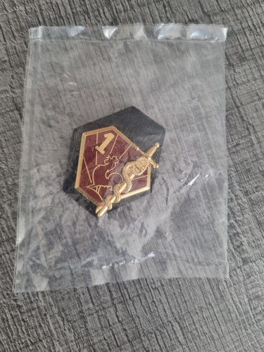 Insigne pin militaire - pin's,