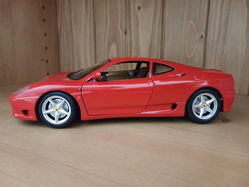 Voiture miniature 18 - voiture,