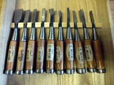 Ensemble de ciseaux à bois