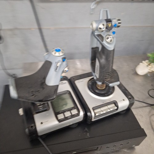 Saitek x52 pro flight control - x52,