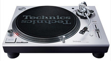Technics SL-1200MK7-S Silver