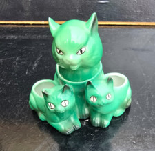 GRAND MOUTARDIER CHATS