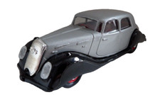 1/43 Panhard Dynamic Berline 1937 ELIGOR France sans boite