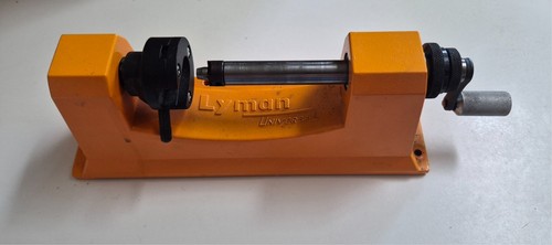 Lyman universal case - case, trimmer