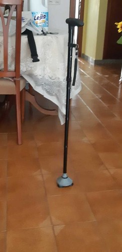 Canne pour personnes âgées