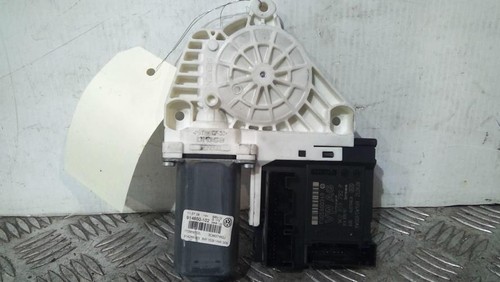 Moteur leve vitre avant - , droit
