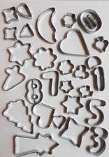 Lot divers formes emporte pièces toute formes biscuits lettre chiffre noël coeur