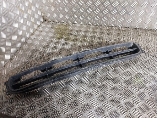 Grille pare choc - grille,
