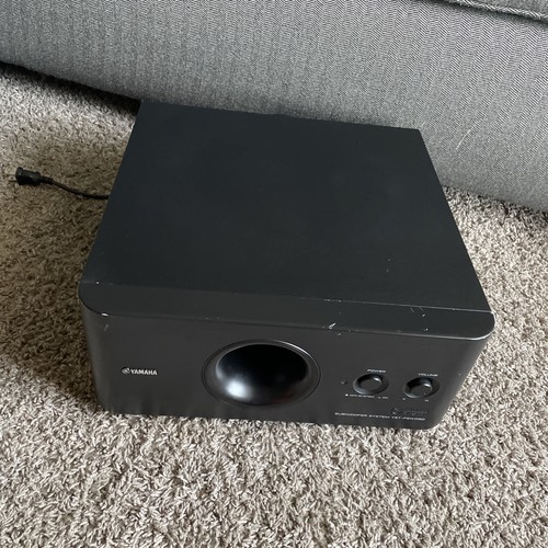 Yamaha yst fsw050 powered - yamaha,