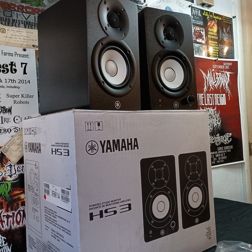 Yamaha hs3 black powered - 3.5",
