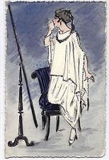 CPA peinte à la main. Femme en robe blanche. Années 1925 ? Hand painted postcard