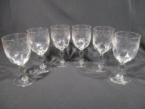 Anciens verres vin - a, a