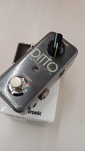 Electronic ditto looper - /,