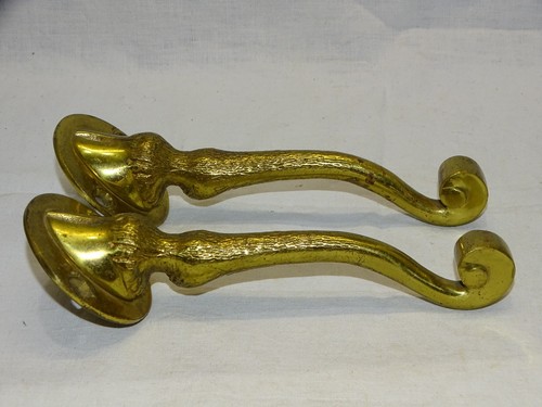 Porte manteaux ou embrasses - manteaux,