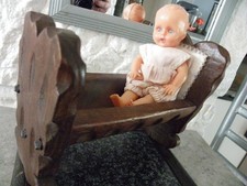 POUPEE POUPON GAMA 15 CM ET SON LIT A BASCULE T  BON ETAT