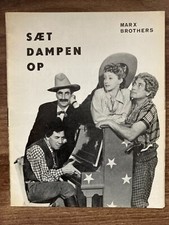 Go West Harpo, Chico, Groucho