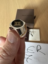 Bague Louis vuitton