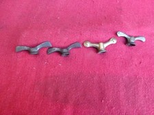 4 ECROUS PAPILLON FER ET