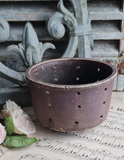 ANCIENNE FAISSELLE EGOUTTOIR