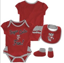 Wisconsin Badgers Baby Girl 3 Piece Set Bodysuit, Bib & Booties