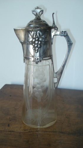 Aiguière liturgique carafe